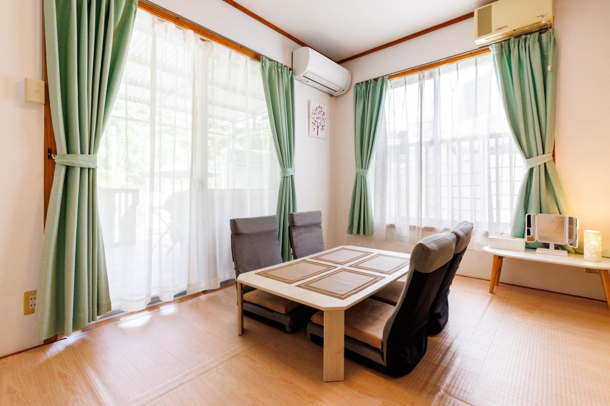 新規オープン サウナ Bbq ジャグジー付き 最大7名 無料駐車場4台 ビーチまで車で5分 Sky House Villa Uruma Eksteriør bilde